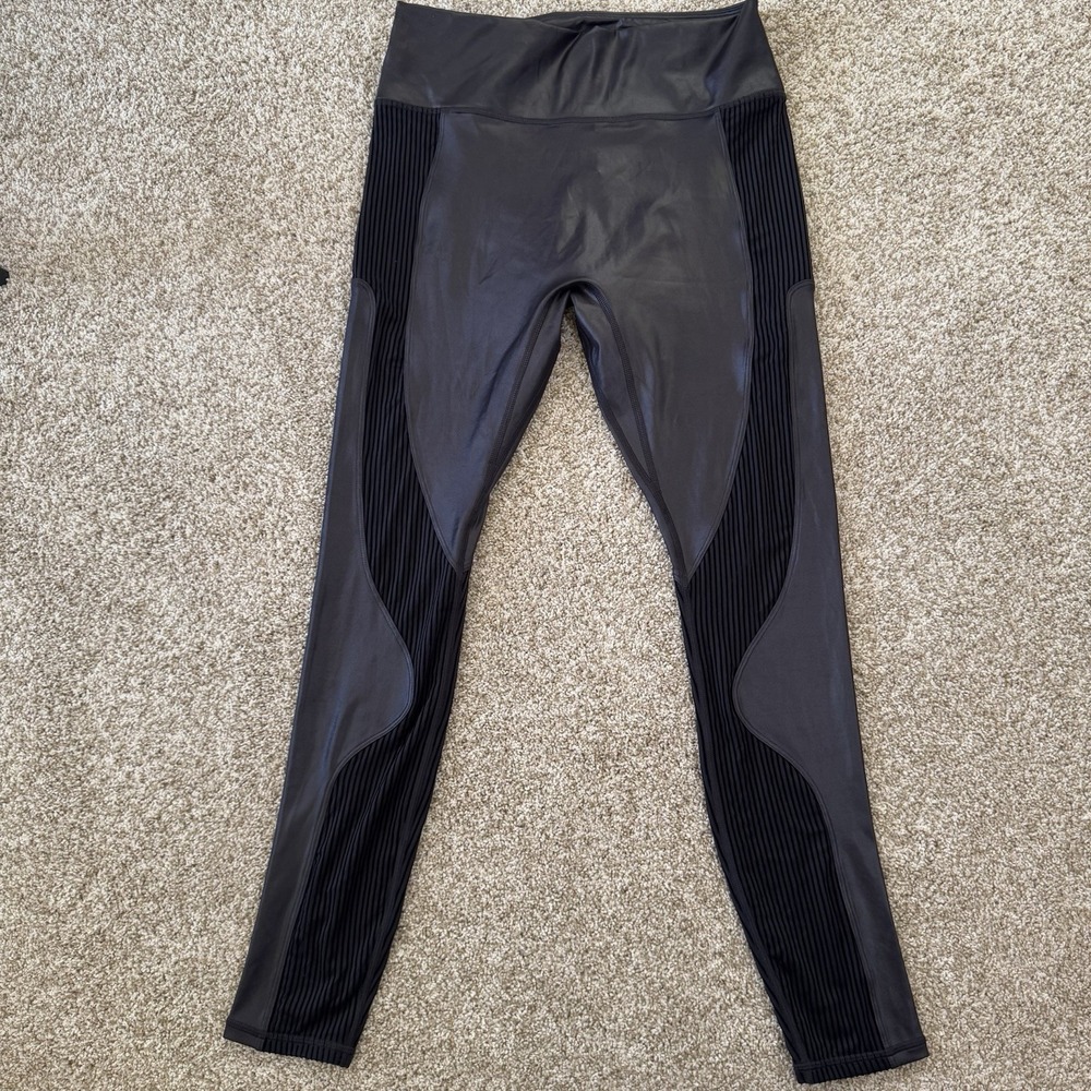 Fabletics NWT Motion 365+‎ Contour High Waisted Black Shine Size M